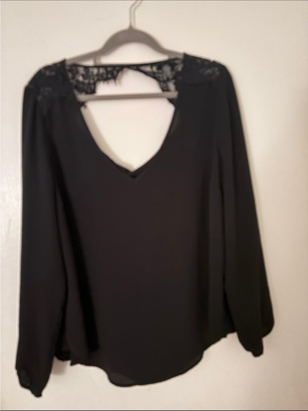 Black Lace Yoke Long-Sleeve Women's Top